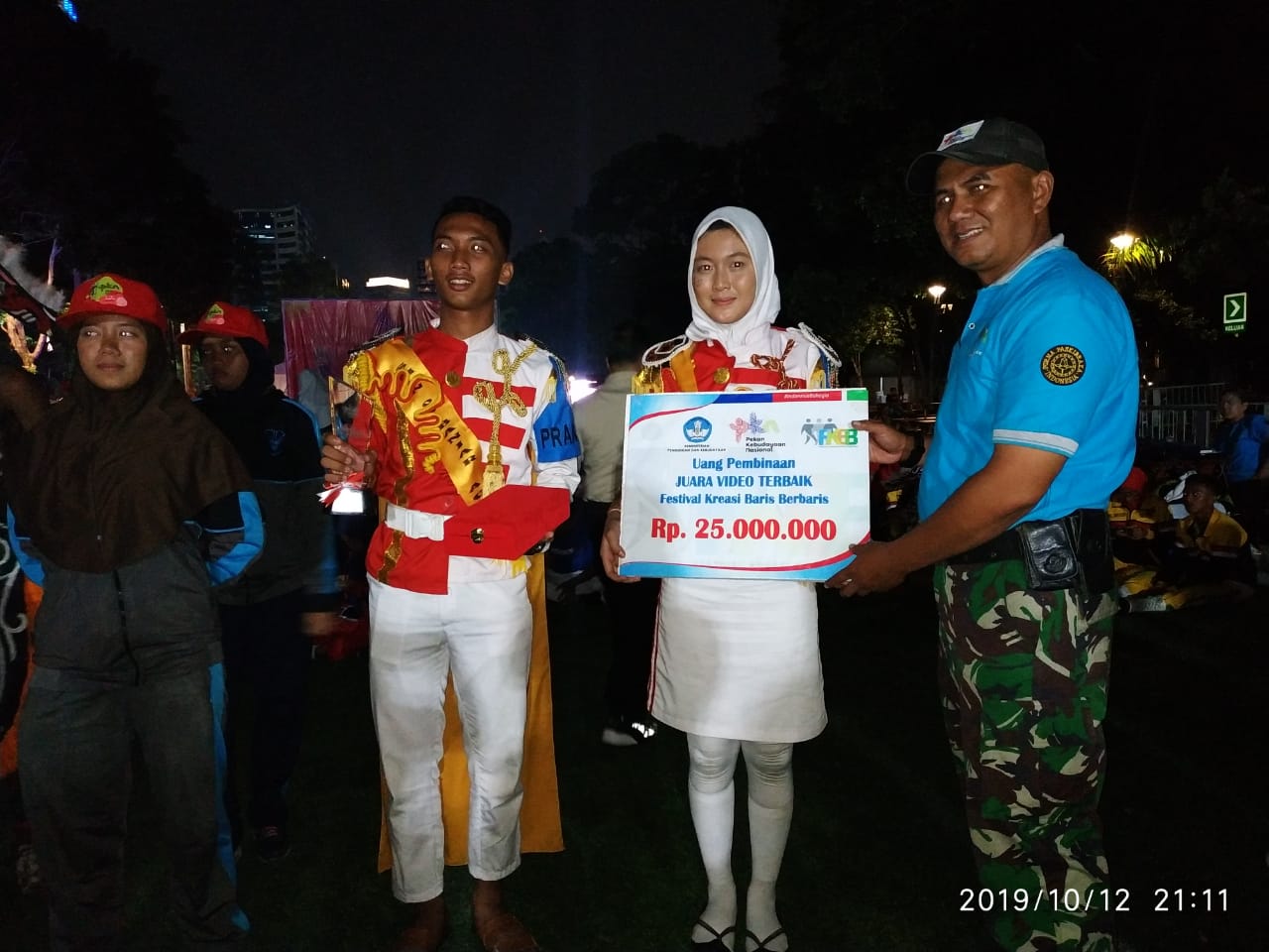 Tonti/Paskibraka JUARA VIDEO TERBAIK FESTIVAL Kreasi Baris Berbaris Pekan Budaya Nasional 2019 Di ISTORA SENAYAN GBK JAKARTA
